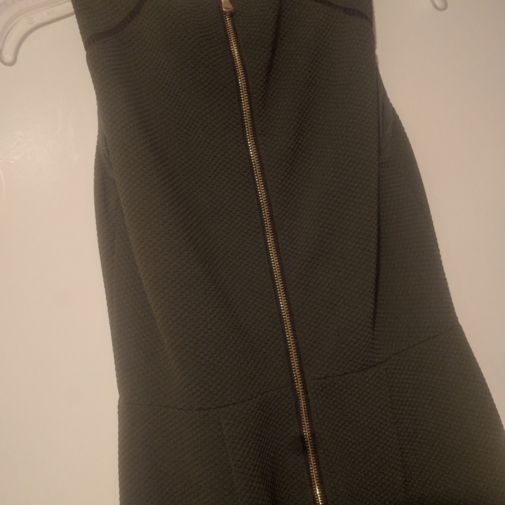 Rachel Roy olive green sleeveless dress